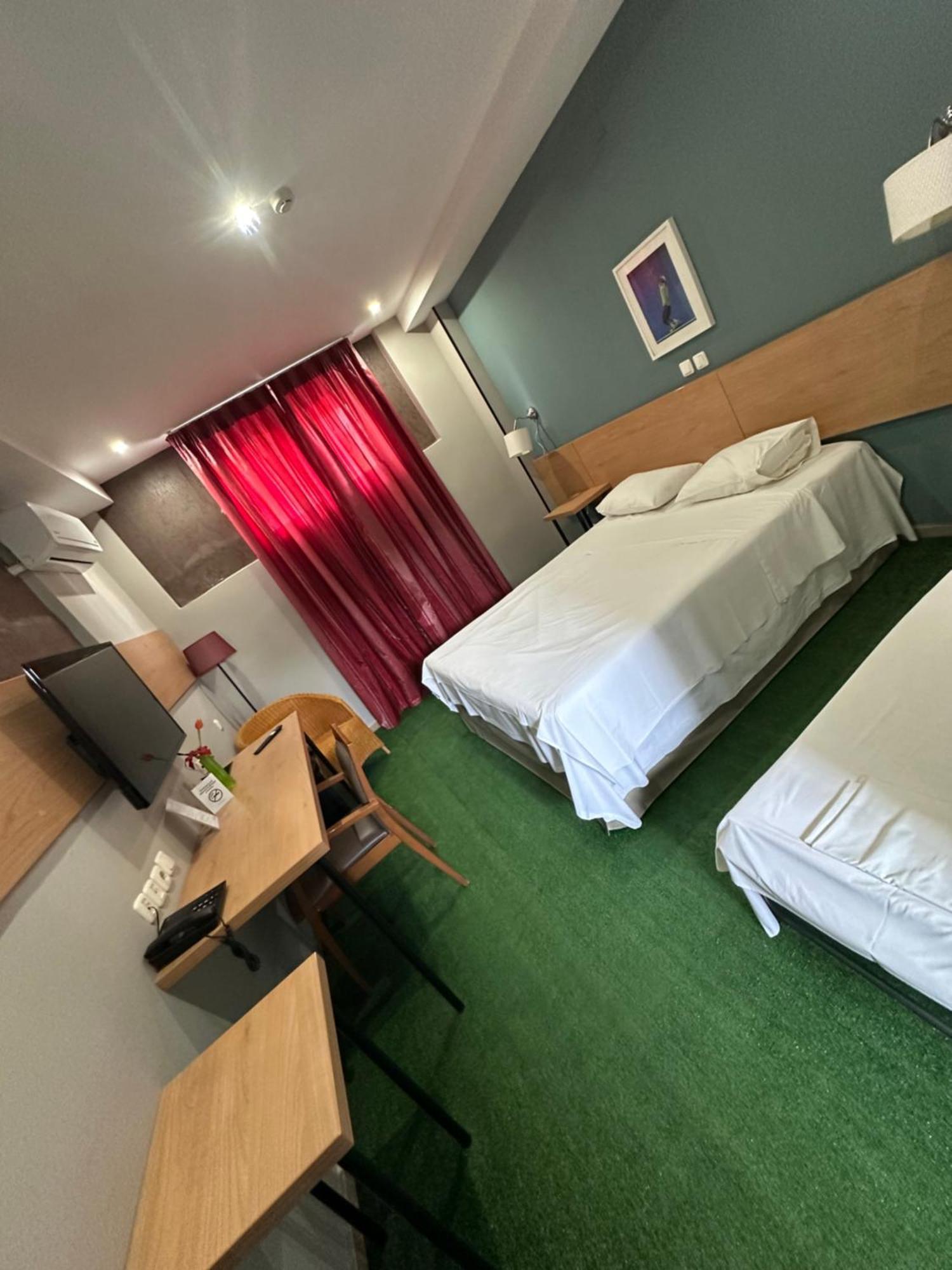 Economy Triple Room